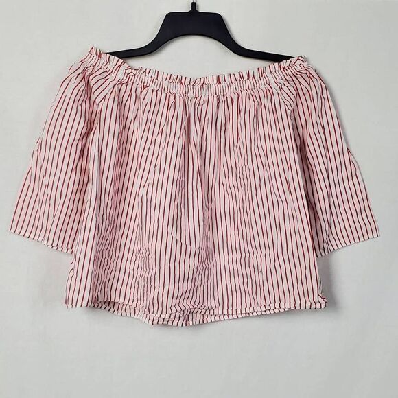 Forever 21 Medium White/Red Strip Off Shoulder Top - Picture 4 of 7